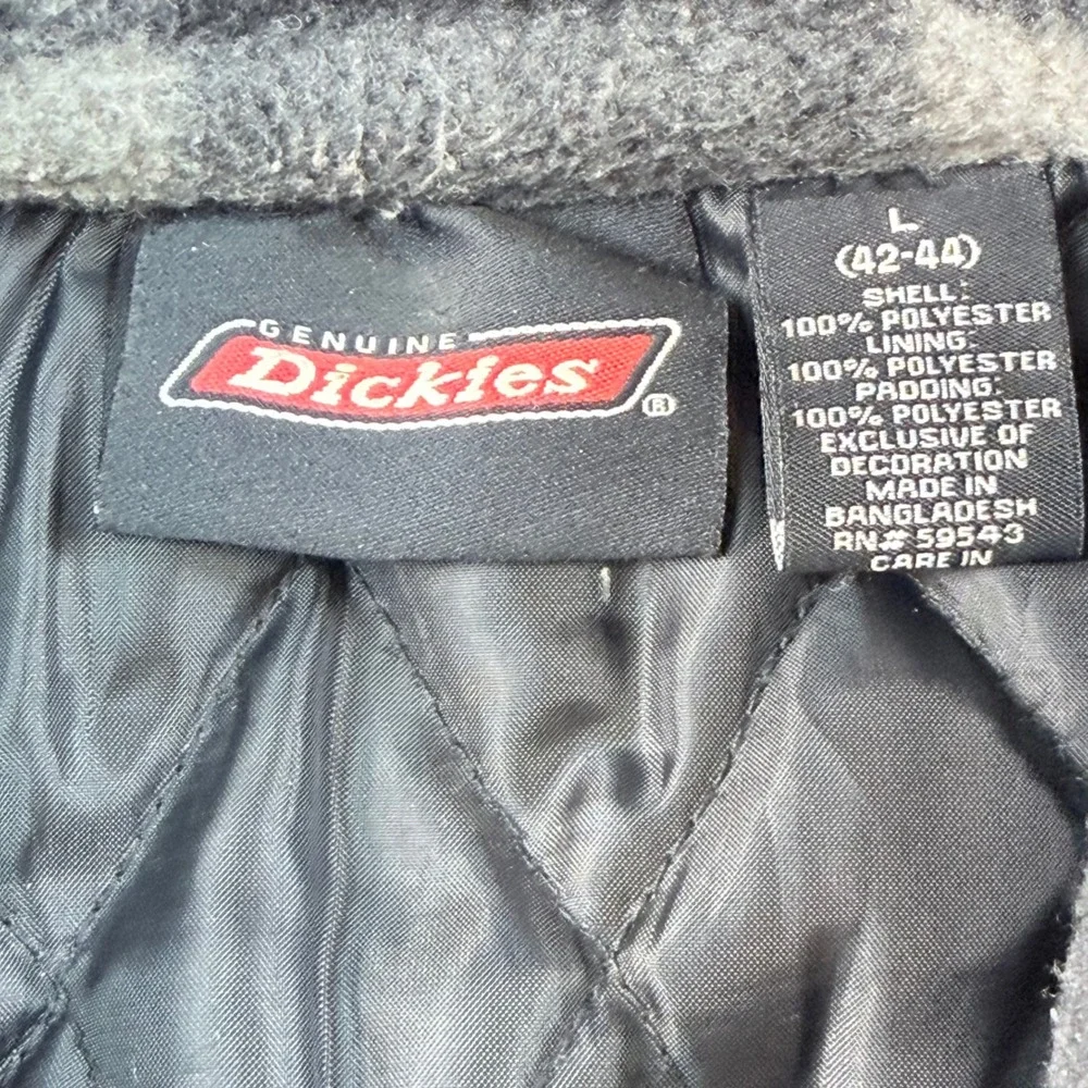 Dickies Quilted Fleece Shirt Jacket Mens L Gray Black Buffalo Plaid Insulated